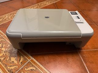 Impresora HP Multifunción con escáner