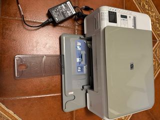 Impresora HP Multifunción con escáner