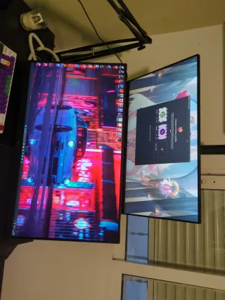 2 Monitores AOC y LG Negros