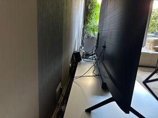 TV Samsung QE85Q60TAU + Barra Sonido HW-Q800T/ZF