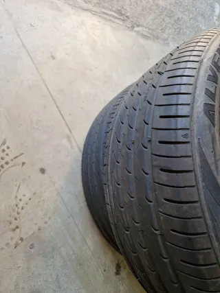 2 Neumáticos 225/50/17 98Y