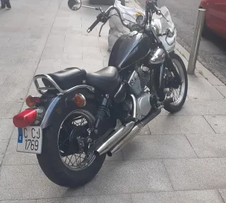 Yamaha Virago 250 del año 2000 44000 km
