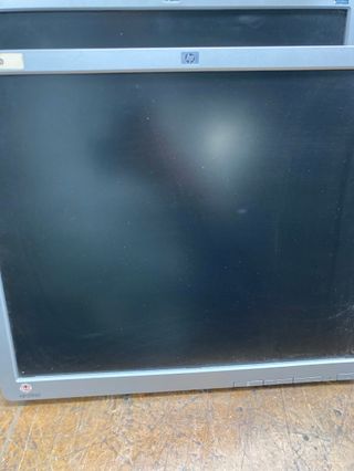 Monitor HP 19 Gris