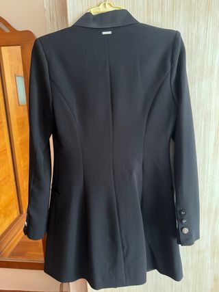 Vestido blazer Guess negro