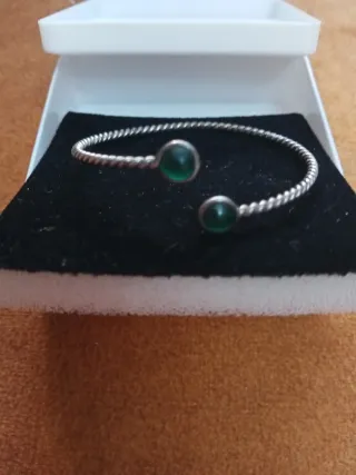 Pulsera antigua niña plata y verde
