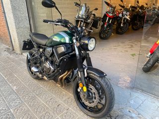 YAMAHA XSR 700
