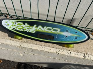 Monopatín / Skate con asa