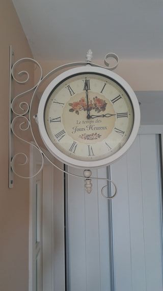 Reloj de Pared Doble Cara Blanco