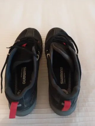 Zapatillas + pedales BTT Shimano