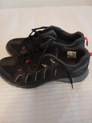 Zapatillas + pedales BTT Shimano