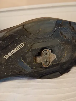 Zapatillas + pedales BTT Shimano