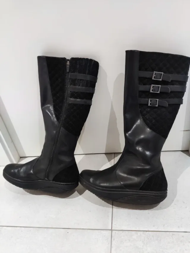 Botas MBT Talla 39 Negras