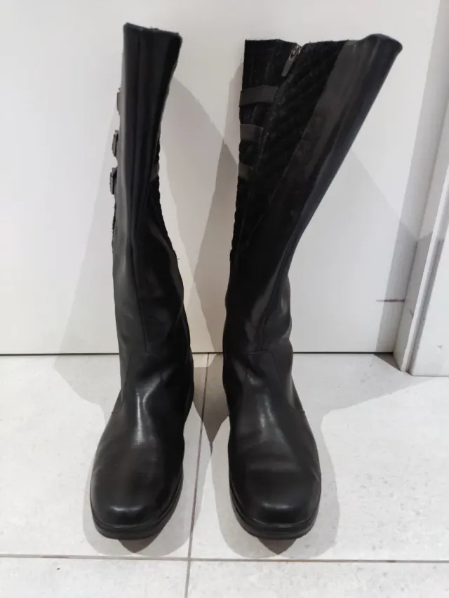 Botas MBT Talla 39 Negras