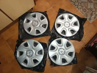 Tapacubos 15 Originales Renault Clio