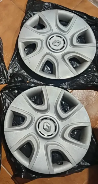 Tapacubos 15 Originales Renault Clio