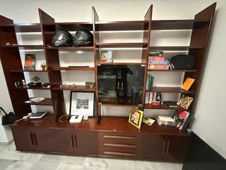 Mueble Salón Caoba con Vitrina y Almacenaje