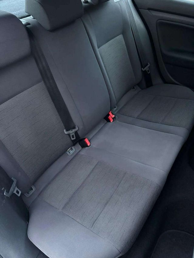 Volkswagen Golf 2006