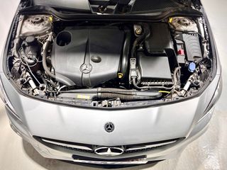 Mercedes-Benz CLA 200d / NACIONAL / Etiqueta C