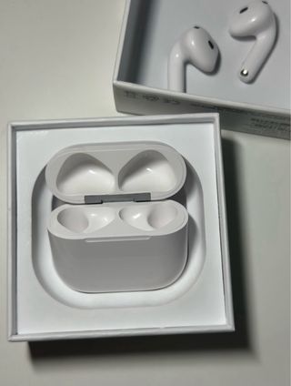 Airpods 4 com cancelamento de ruído