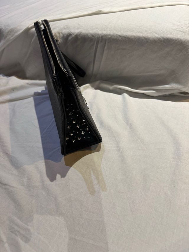 Cartera Clutch Illamasqua Edición Limitada