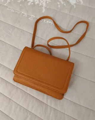 Bolso bandolera color whisky