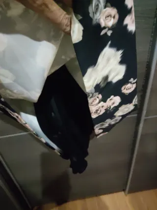 Vestido fiesta Negro con Estampado Floral T44