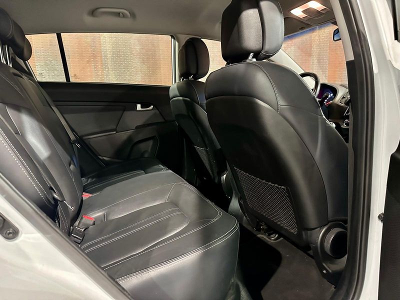 Kia Sportage 2015, foto 10