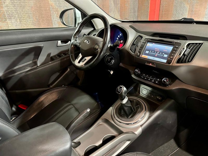 Kia Sportage 2015, foto 16