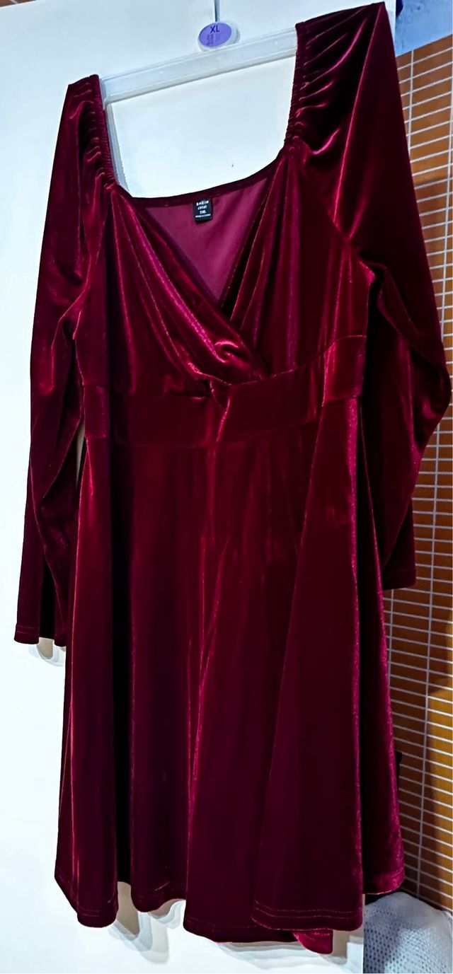 Vestido Terciopelo Burdeos Talla XL