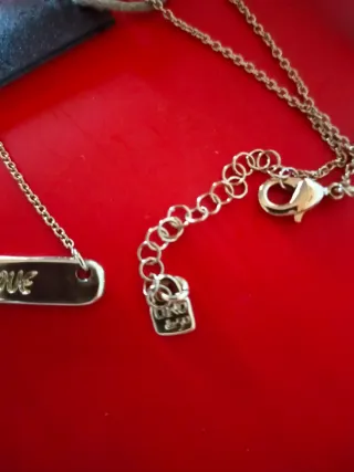 Collar Uno de 50 LOVE bañado en oro