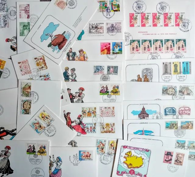 SCATOLA 10 KG DI TIMBRI