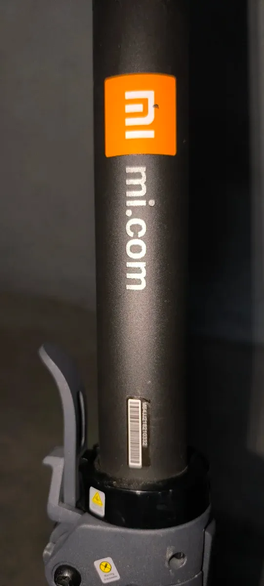 Patinete Eléctrico Mi Scooter 3