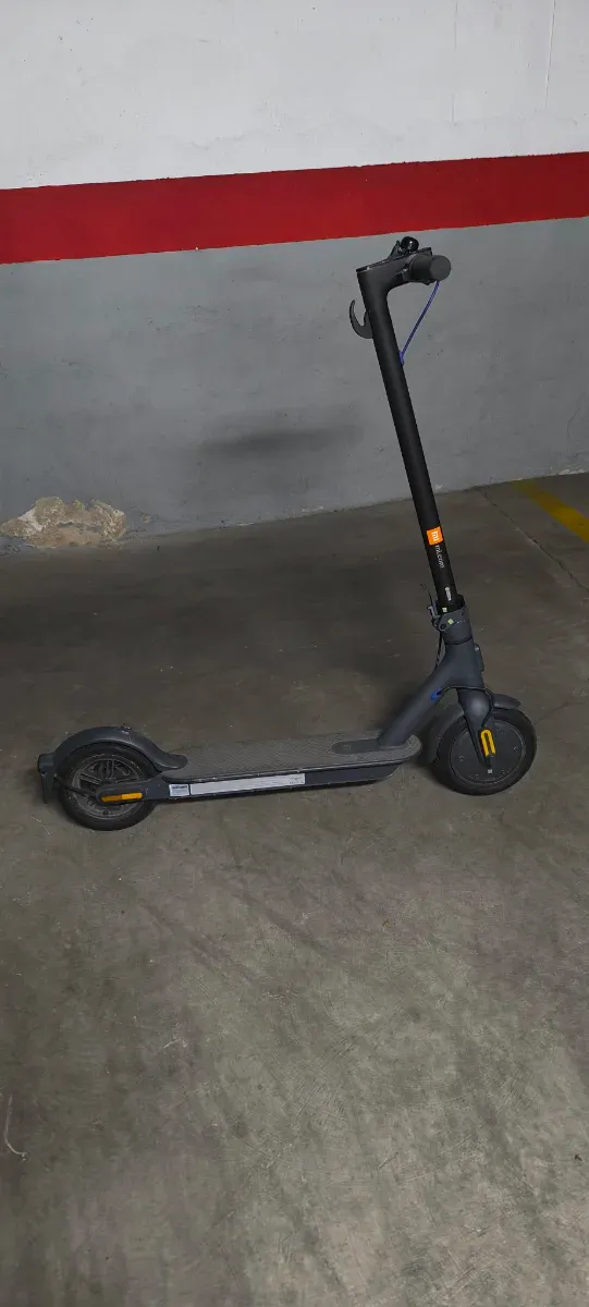 Patinete Eléctrico Mi Scooter 3