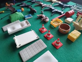 Lote Playmobil Años 80 - ~60 Figuras