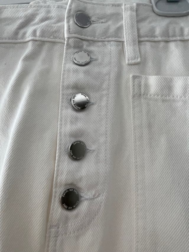 Falda vaquera blanca Lefties