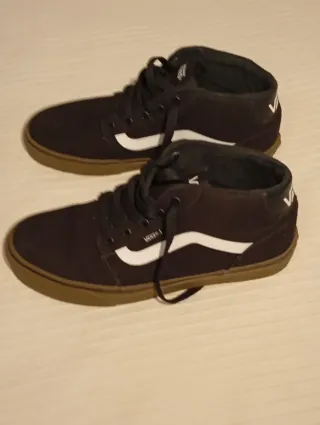 Zapatillas Vans Hi  Negras y Marrones