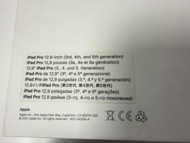 Apple Magic Keyboard para iPad Pro 12,9" PORTUGUES