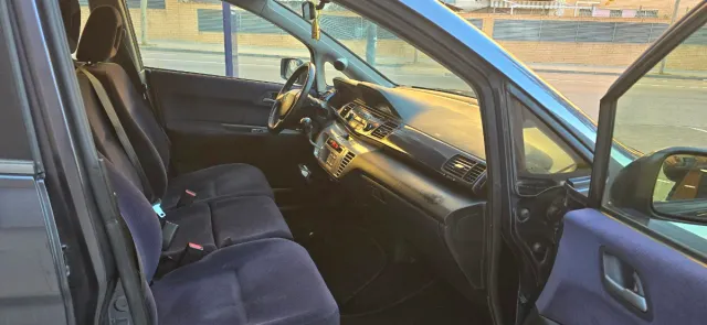 Honda FR-V 2007 6 plazas