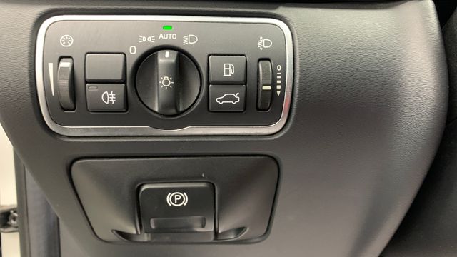 Volvo V60 D4 KINETIC AUT.