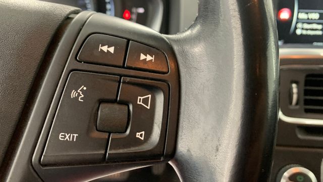 Volvo V60 D4 KINETIC AUT.