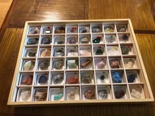 Collezione espositore 48 minerali