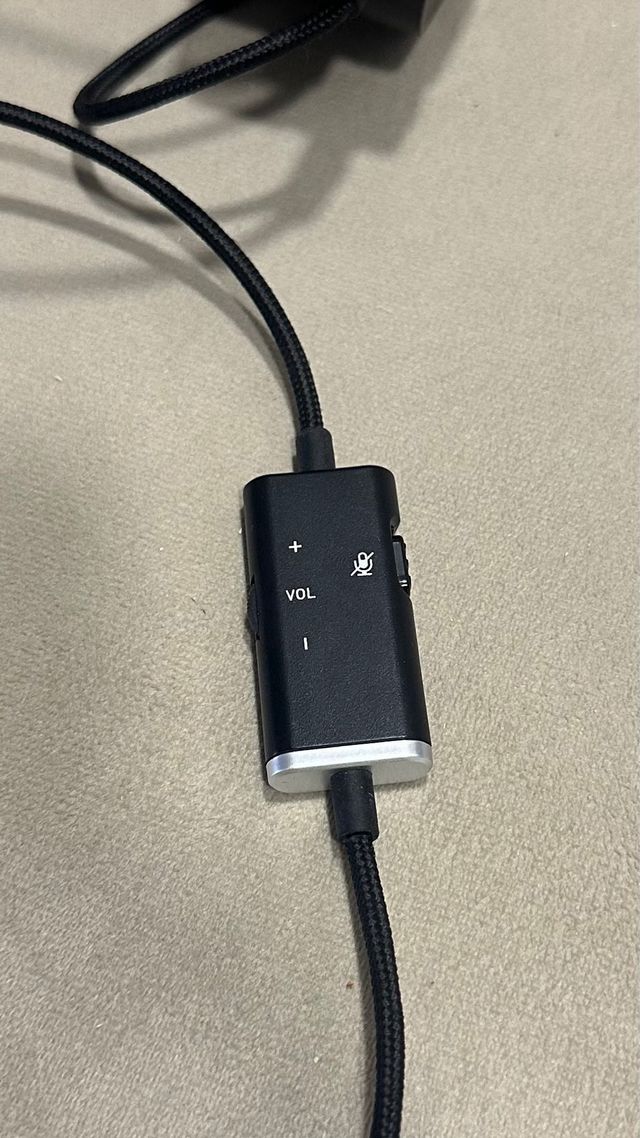 Cascos MSI con micrófono