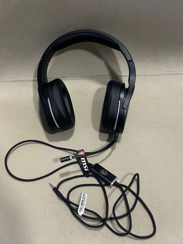 Cascos MSI con micrófono