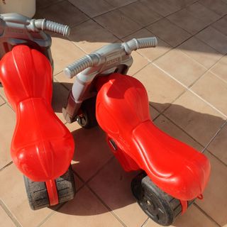 Moto de plástico resistente para niños