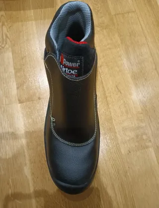 Zapatos Power Toe Talla 45 con protección hierro