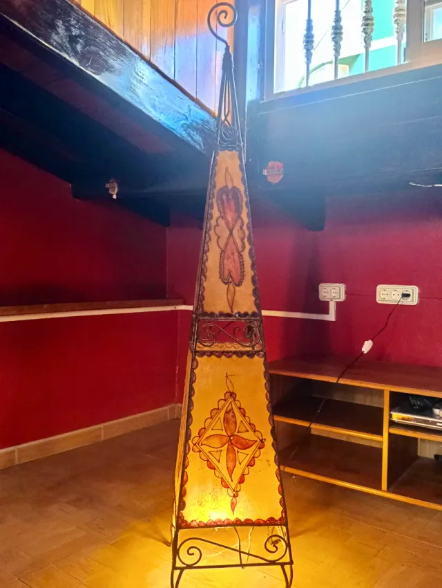 Lámpara de pie estilo boho