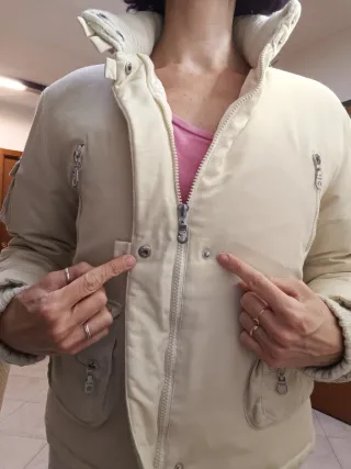 Piumino donna beige/bianco