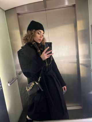 Abrigo H&M Negro Oversize Texturizado