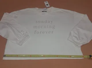 Sudadera oversize Sunday morning forever
