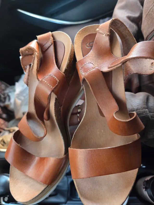 Sandalias  cuero marrón NUEVAS